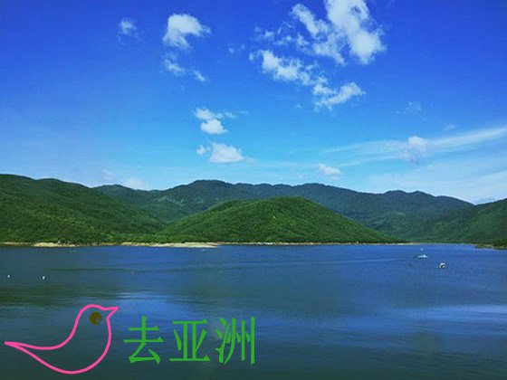 岘港市三大新观光点：云村、仙沙灯塔与同绿-同乂湖泊