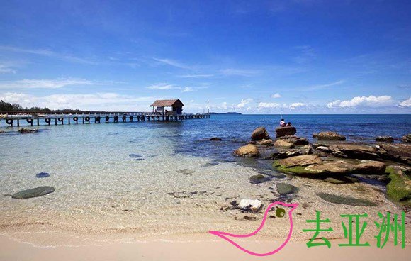西哈努克：柬埔寨唯一的海港城市和海滨度假地