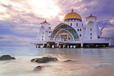 马六甲海峡清真寺Masjid Selat Melaka